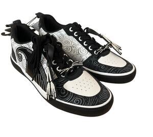Ground Up NWOB Men's Size 10 Nightmare Before Christmas Sneakers